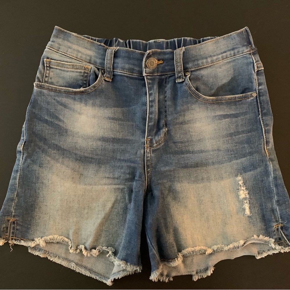 Grace & Lace midi zip up shorts